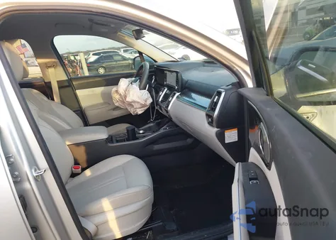 2022 Kia Sorento Hybrid S z USA, uszkodzony, nr VIN KNDRG4LGXN5062230